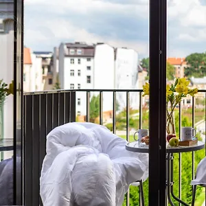 Fragola Rajska 3 - Modern Studios, Park 3*, Cracovie Pologne